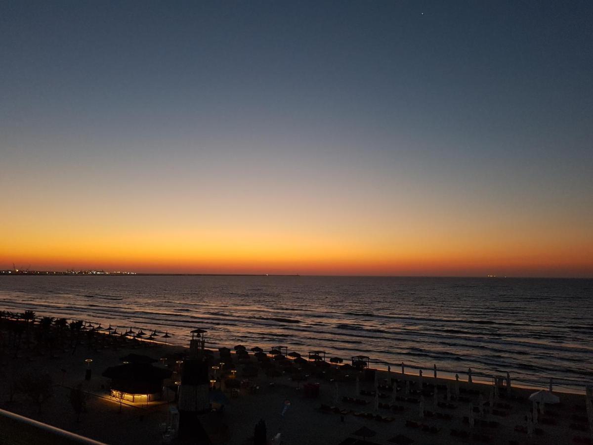 Апартаменты Panoramis Promenada-Larisa Нэводари Экстерьер фото